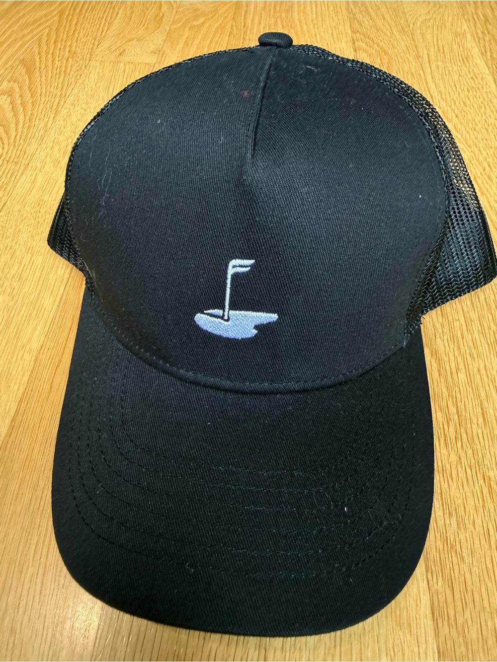 Fabletics Black Mesh Back Golf Flag Trucker Hat